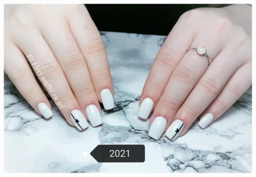 Unghii cu gel Pitești